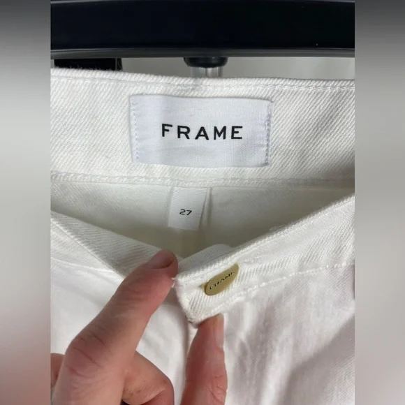 Frame Mid-Rise Distressed Boyfriend White Jeans Size 27 (4) NWT - Picture 7 of 12